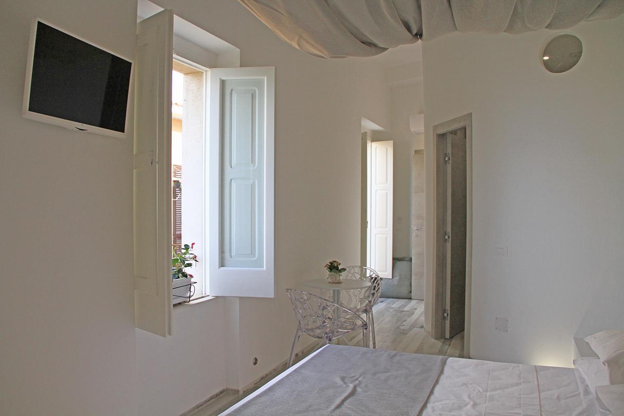 Quintessenza - Charme Rooms Вьесте Экстерьер фото